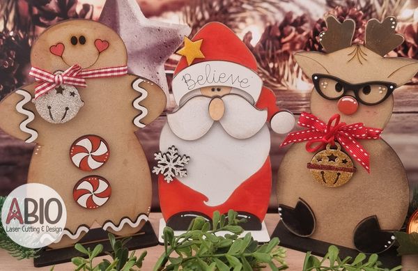 DIY Colouring Christmas themed figurines